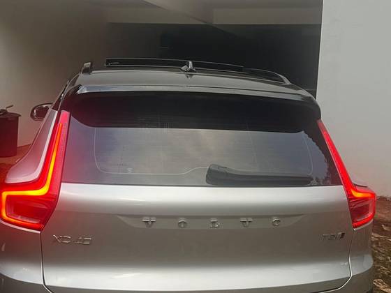 VOLVO XC40 2.0 T5 GASOLINA R-DESIGN AWD GEARTRONIC